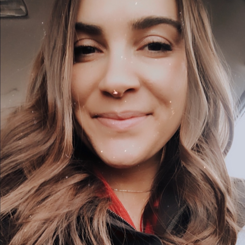 Meet your Posher, Alexandria